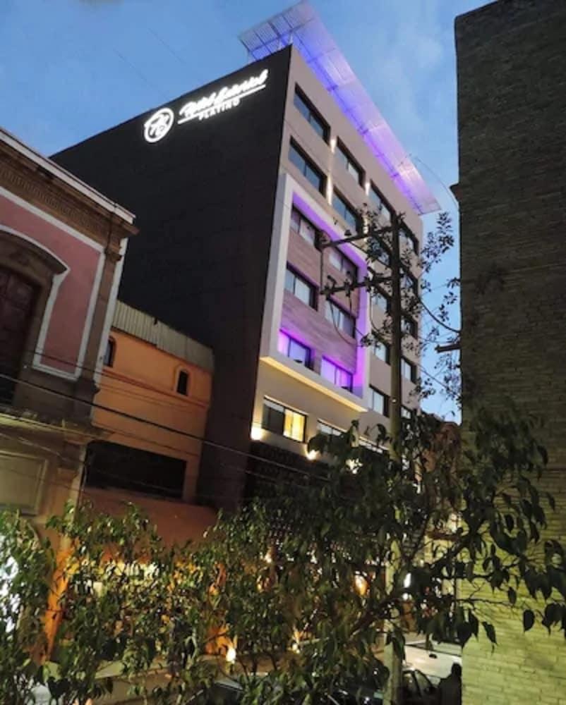 Hotel Senorial Platino Λεόν Εξωτερικό φωτογραφία