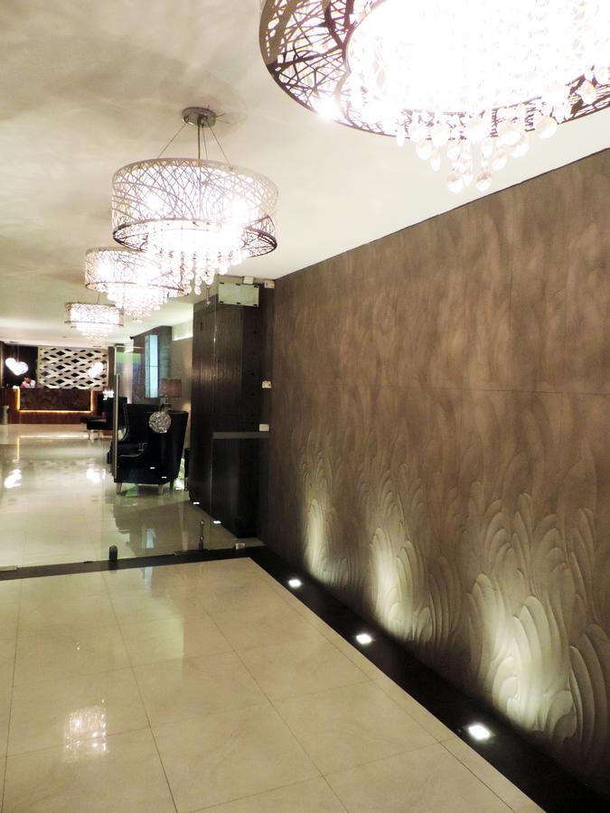 Hotel Senorial Platino Λεόν Εξωτερικό φωτογραφία