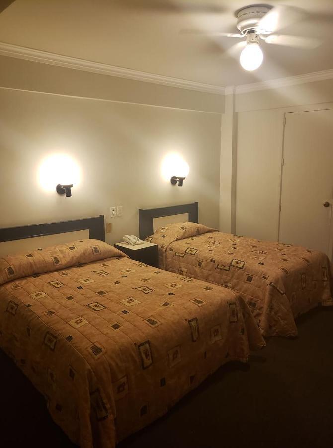 Hotel Senorial Platino Λεόν Εξωτερικό φωτογραφία